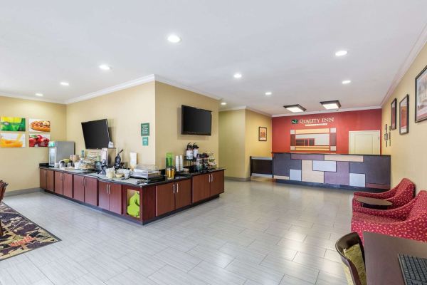 Quality Inn Leesville (Sandy Hill)